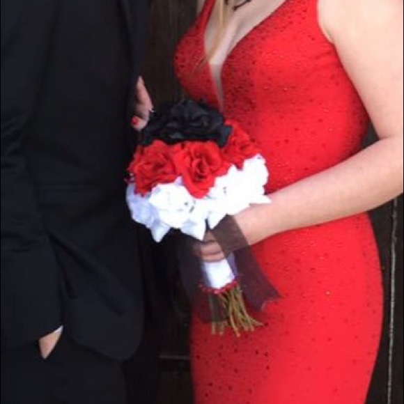 Sold - Picture 6 of 8